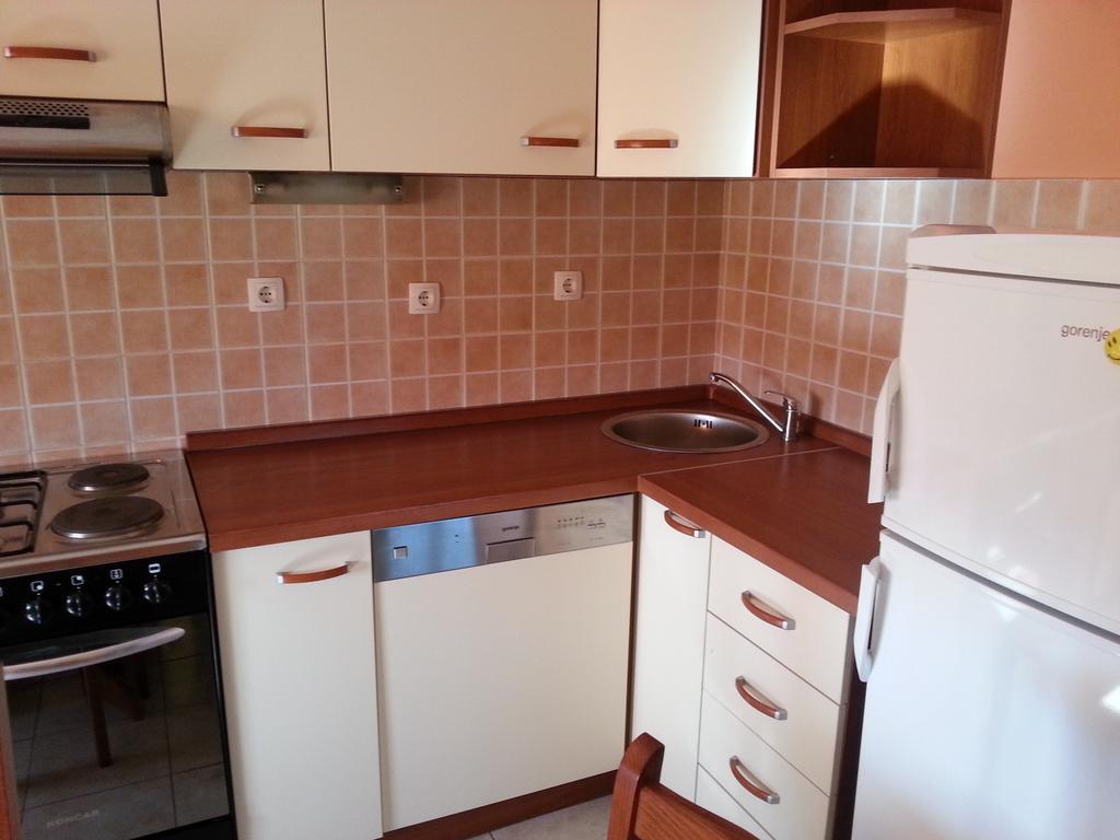 Apartments Sunce Lumbarda Quarto foto