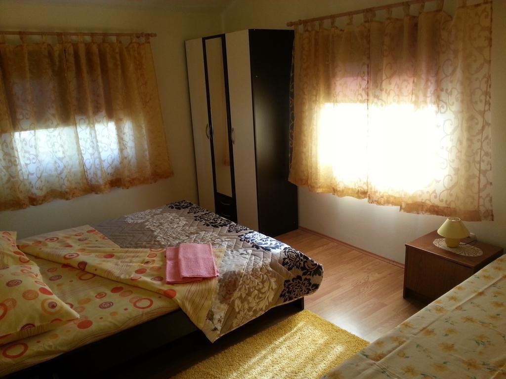 Apartments Sunce Lumbarda Exterior foto